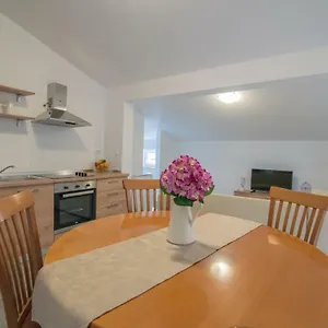 Middle Istra Apartment Pazin